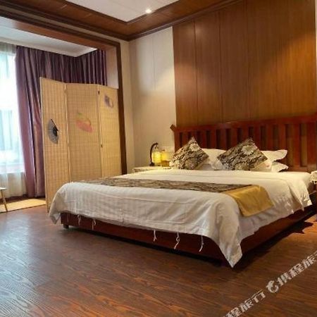 Parkside Hostel Гуйлинь Экстерьер фото
