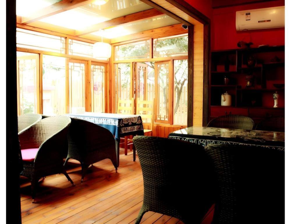 Parkside Hostel Гуйлинь Экстерьер фото