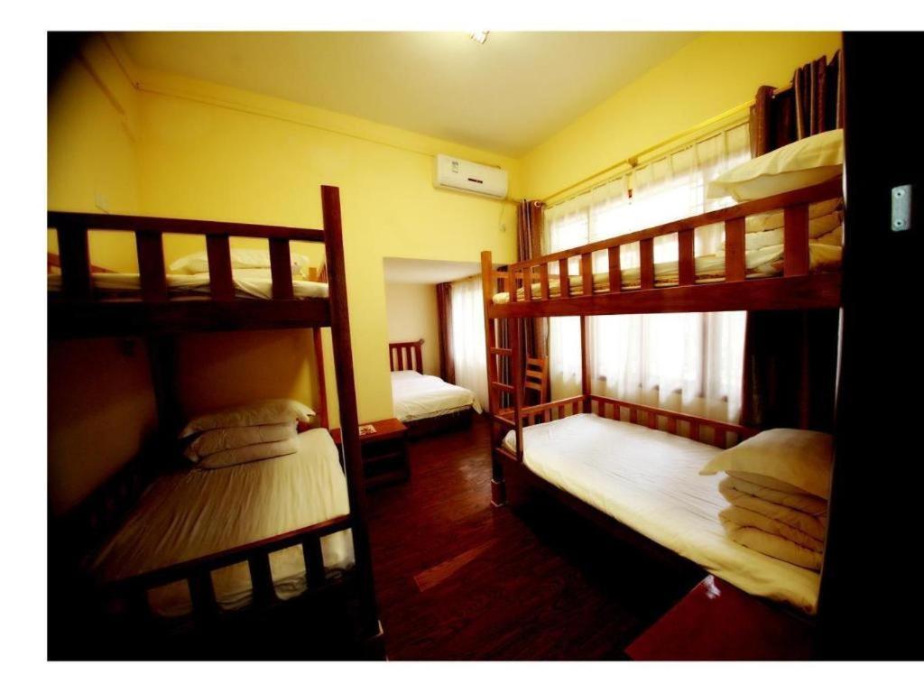 Parkside Hostel Гуйлинь Экстерьер фото