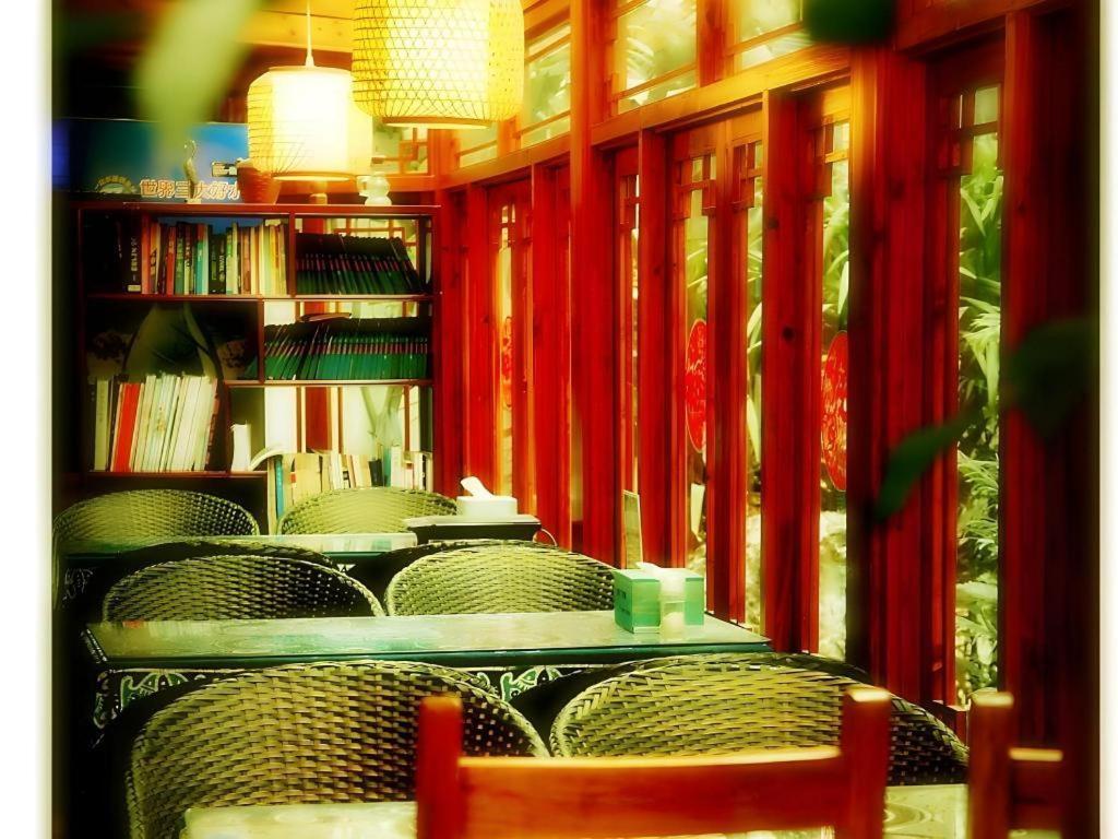 Parkside Hostel Гуйлинь Экстерьер фото
